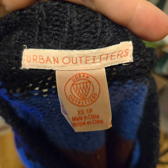 Urban Outfitters XS Striped Colorblock Fuzzy Oversized Crop Sweater - Picture 3 of 3